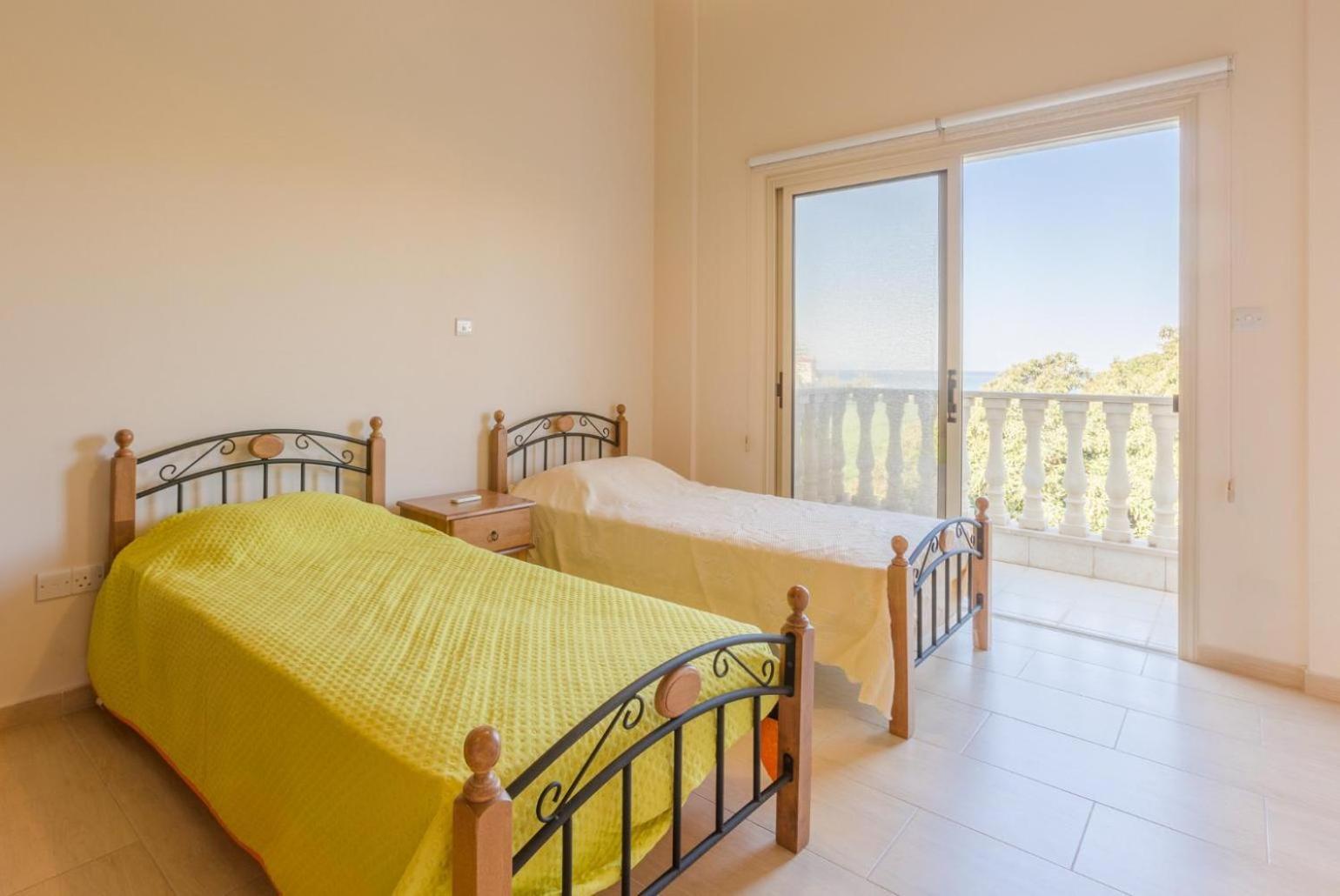Villa Clementina Kato Yialia Екстериор снимка