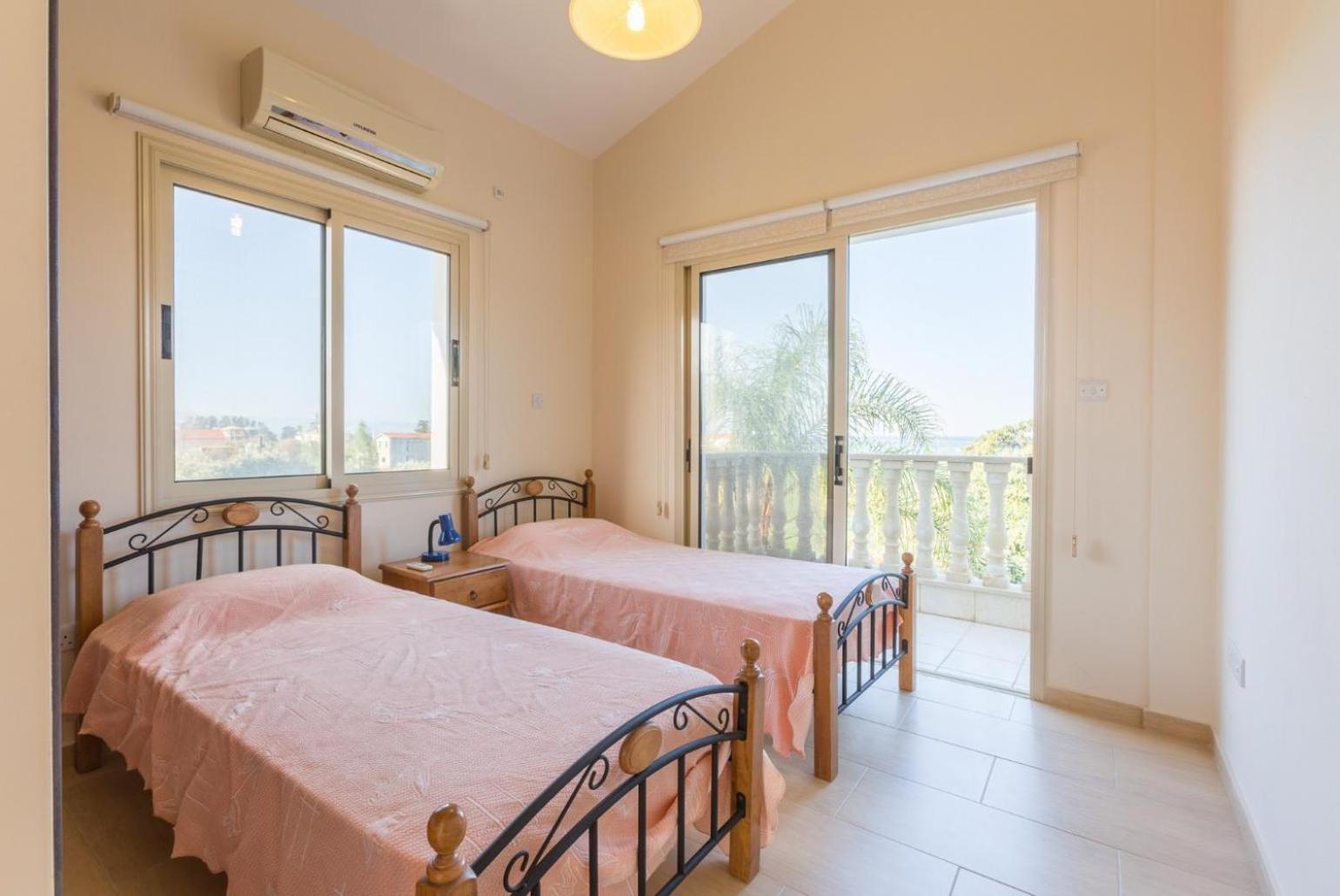 Villa Clementina Kato Yialia Екстериор снимка